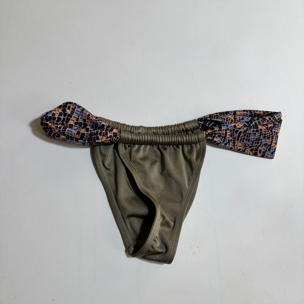 Lee Olive Bikini Bottom with Patterned Side Accents